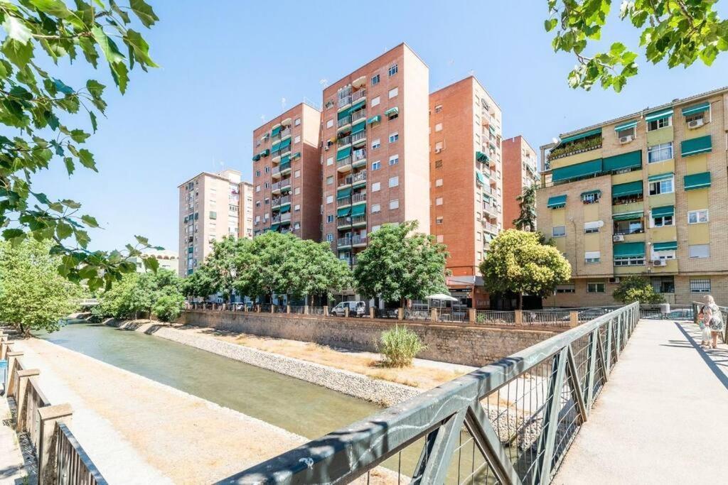 Modern Apartment Close To The City Center And Alhambra Grenade Extérieur photo